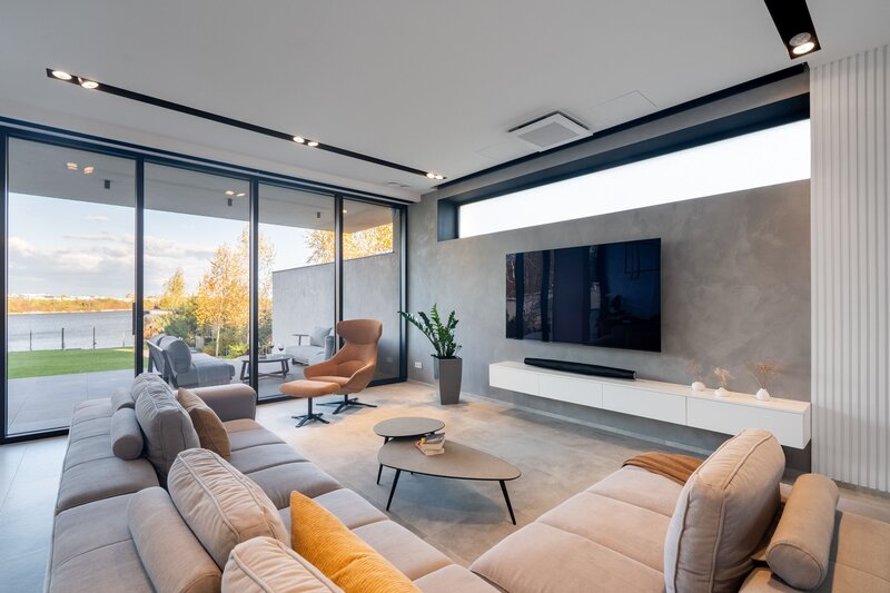 Smart-Home nZEB spectaculoasa Bucuresti Sector 1 cu deschidere lac, teren 2000 mp.